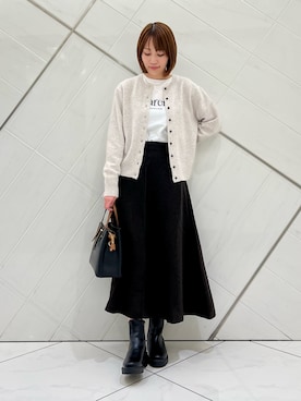 「URBAN RESEARCH DOORS（アーバンリサーチドアーズ）のアイテム（スカート）」を使った、IKUさん（レディース・161cm）の秋コーディネート