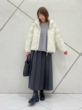 「アイテム（その他アウター、ホワイト系）」を使った、IKUさん（レディース・161cm）の冬コーディネート