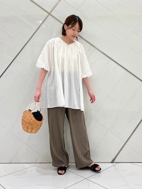 「アイテム（チュニック、ホワイト系）」を使った、IKUさん（レディース・161cm）の夏コーディネート