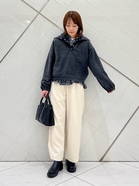 「アイテム（その他トップス）」を使った、IKUさん（レディース・161cm）の秋コーディネート