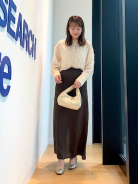 「フェザー」｜「アイテム（パンプス）」を使った、IKUさん（レディース・160cm）の秋コーディネート