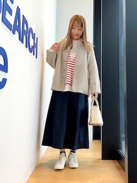 「キーネック」｜「アイテム（ノーカラージャケット）」を使った、IKUさん（レディース・160cm）の春コーディネート
