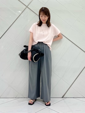 「URBAN RESEARCH DOORS（アーバンリサーチドアーズ）の『UR TECH ひやサラクール』バックポイントタックプルオーバー（Tシャツ/カットソー、ピンク系）」を使った、IKUさん（レディース・161cm）の夏コーディネート