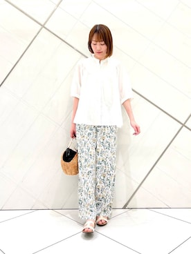 「URBAN RESEARCH DOORS（アーバンリサーチドアーズ）のアイテム（シャツ/ブラウス）」を使った、IKUさん（レディース・161cm）の夏コーディネート
