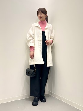 「アイテム（その他アウター、ホワイト系）」を使った、IKUさん（レディース・160cm）の秋コーディネート