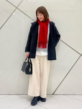 「アイテム（ストール/ショール、レッド系）」を使った、IKUさん（レディース・161cm）の冬コーディネート