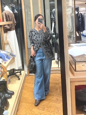 「RIVE DROITE（リヴドロワ）の予約【トレンド感抜群】レオパードシャギーニット（ニット/セーター、グレー系）」を使った、natsuさん（レディース・153cm）の秋コーディネート