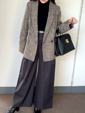 「アイテム（ベルト）」を使った、YUMIさん（レディース・151cm）の秋コーディネート