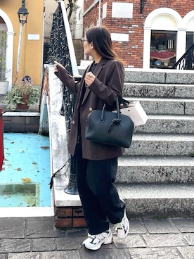 「アイテム（テーラードジャケット、ブラウン系）」を使った、YUMIさん（レディース・151cm）の冬コーディネート