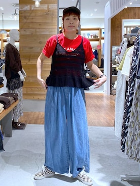 「GLOBAL WORK（グローバルワーク）のリッチクリーンプリントT半袖/636780（T Shirts、レッド系）」を使った、osumiさん（レディース・174cm）の春コーディネート