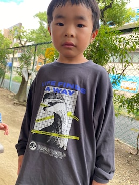 「アイテム（カーゴパンツ）」を使った、osumiさん（キッズ・108cm）の秋コーディネート