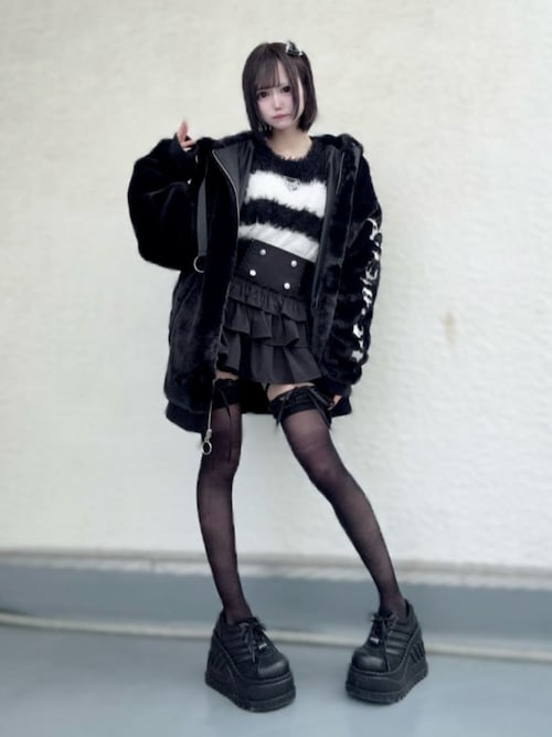 アミリージュ Amilige ハイウエストエンブレムボタン付きフリルパンツ ハイウエストエンブレムボタン付きフリルパンツ（その他パンツ