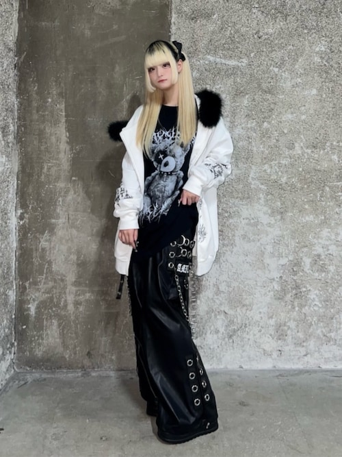 ファー付きAmiligeラインストーンZIPパーカー（パーカー）｜Amilige