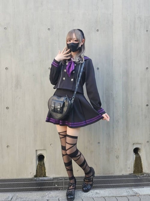 SALE【AMI】アミ ドゥ クール ロゴ プレート ショルダーバッグ くま総柄型押しハートショルダーバッグ(ショルダーバッグ