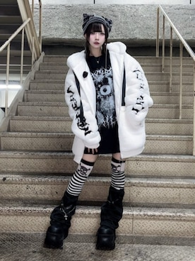 「アイテム（レッグウォーマー）」を使った、Amilige_officialさん（レディース・155cm）の秋コーディネート