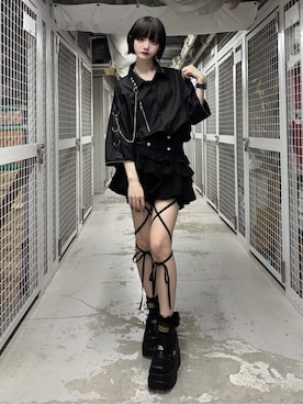 「Amilige（アミリージュ）のハイウエストエンブレムボタン付きフリルパンツ（その他パンツ、ブラック系）」を使った、Amilige_officialさん（レディース・157cm）の春コーディネート