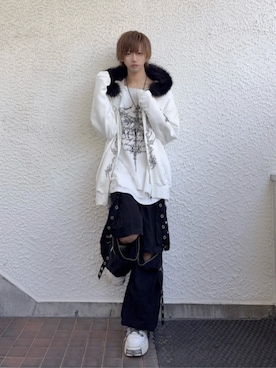 「アイテム（パーカー）」を使った、Amilige_officialさん（レディース・172cm）の秋コーディネート