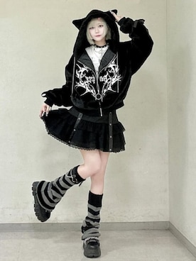 「アイテム（その他アウター、ブラック系）」を使った、Amilige_officialさん（レディース・160cm）の秋コーディネート