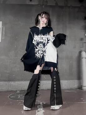 「Amilige（アミリージュ）のハートクロスバイカラーZIPニット（ニット/セーター、ブラック系）」を使った、Amilige_officialさん（レディース・163cm）の秋コーディネート