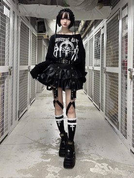 ガーターベルト付パンツを使った人気ファッションコーディネート - WEAR