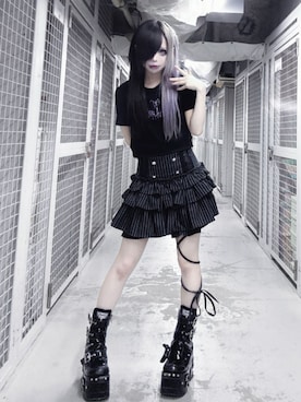 「Amilige（アミリージュ）のハイウエストエンブレムボタン付きフリルパンツ（その他パンツ、その他）」を使った、Amilige_officialさん（レディース・161cm）の夏コーディネート