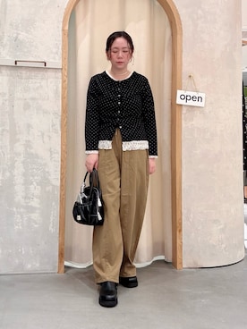 「CIAOPANIC TYPY（チャオパニックティピー）の:【TYNNE.】ペットボトル収納可能/コンチョポーチ付き配色レザーバッグ（ショルダーバッグ、ブラック系）」を使った、ogitypyさん（レディース・165cm）の秋コーディネート