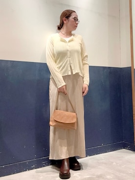 「アイテム（タンクトップ）」を使った、ogitypyさん（レディース・165cm）の秋コーディネート