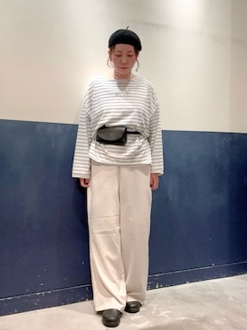 「ホワイトパンツ」｜「アイテム（スラックス）」を使った、ogitypyさん（レディース・165cm）の秋コーディネート