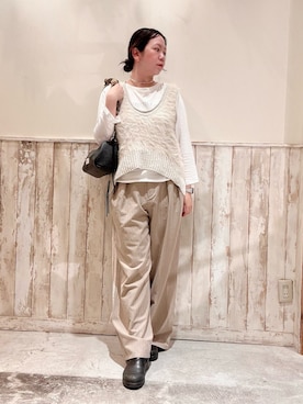 「アイテム（スラックス）」を使った、ogitypyさん（レディース・165cm）の秋コーディネート