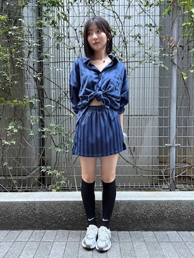 「アイテム（スカート）」を使った、NIKE GINZAさん（レディース・160cm）の秋コーディネート