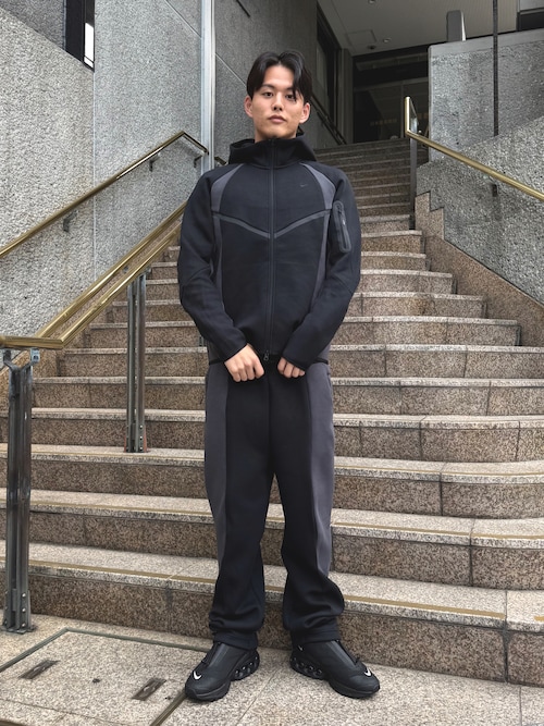 セットアップ対応商品》ナイキ テック メンズ フルジップ フリース