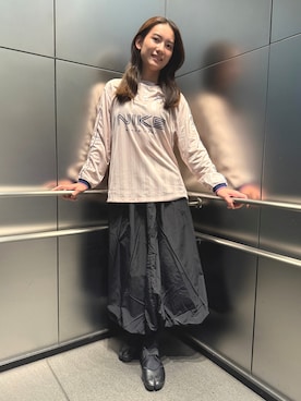 「アイテム（その他トップス）」を使った、NIKE GINZAさん（レディース・160cm）の秋コーディネート