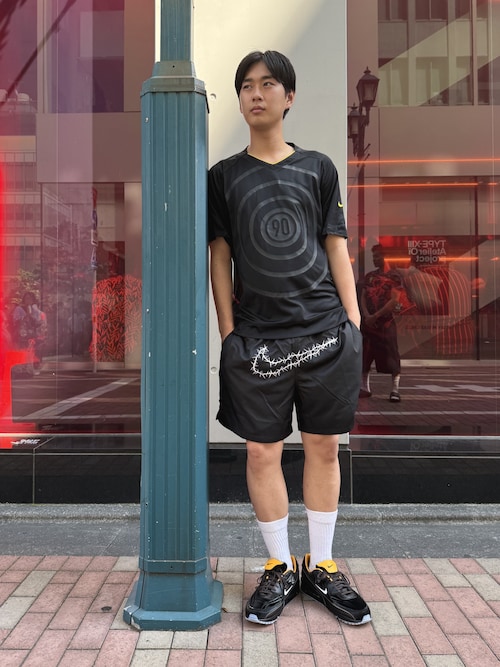 NIKEのトップスを使ったコーディネート(ZOZOTOWN Yahoo!店) ｜ ネット