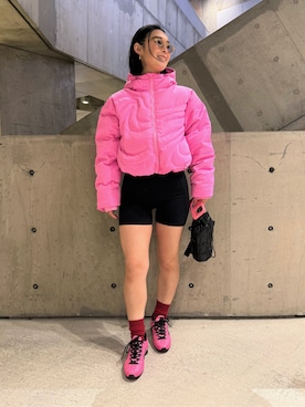 「NIKE（ナイキ）のアイテム（ジャケット/アウター）」を使った、NIKE GINZAさん（レディース・160cm）の冬コーディネート