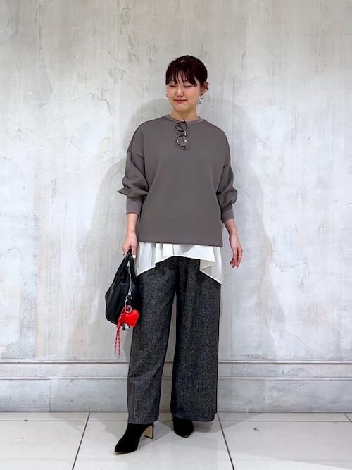 後ろドレープTブラウス（シャツ/ブラウス）｜BEARDSLEY（ビアズリー