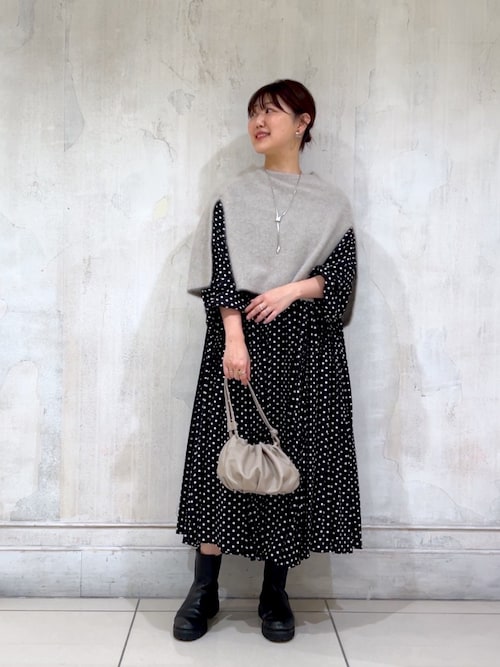 ドットギャザーワンピース（ワンピース）｜BEARDSLEY（ビアズリー）の
