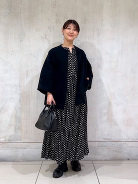 「アイテム（その他アウター、ブラック系）」を使った、mochikoyさん（レディース・162cm）の秋コーディネート