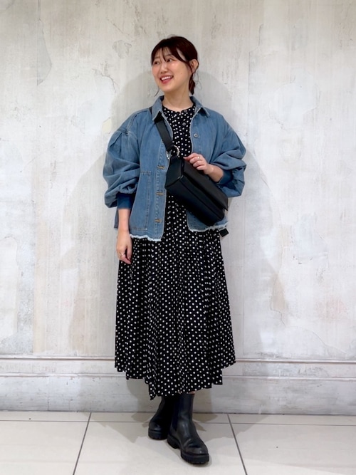 新品未使用☆BEARDSLEY ビアズリー デニムジャケット 袖パフGジャン