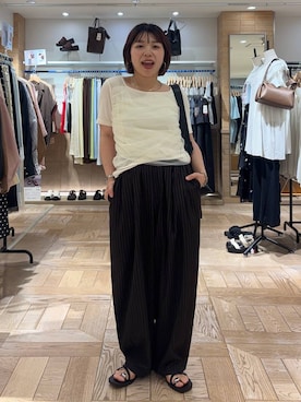 「LOWRYS FARM（ローリーズファーム）のチュールレイヤードＳＳ 1032082（Tシャツ/カットソー、ホワイト系）」を使った、nanamoueさん（レディース）の夏コーディネート