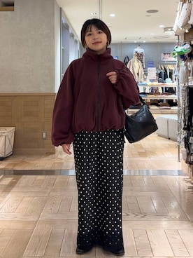「LOWRYS FARM（ローリーズファーム）のアイテム（ハンドバッグ）」を使った、nanamoueさん（レディース・154cm）の秋コーディネート