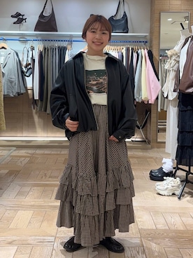 「LOWRYS FARM（ローリーズファーム）のレザーバルーンブルゾン 637617（ブルゾン、ブラック系）」を使った、nanamoueさん（レディース）の春コーディネート