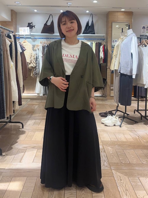 美品　ヒロコビス　プリモーディアルジャケット　フレア　無縫製　カーキ　1112 HIROKO BIS（ヒロコ ビス）のジャケット・スーツ｜おすすめから探す