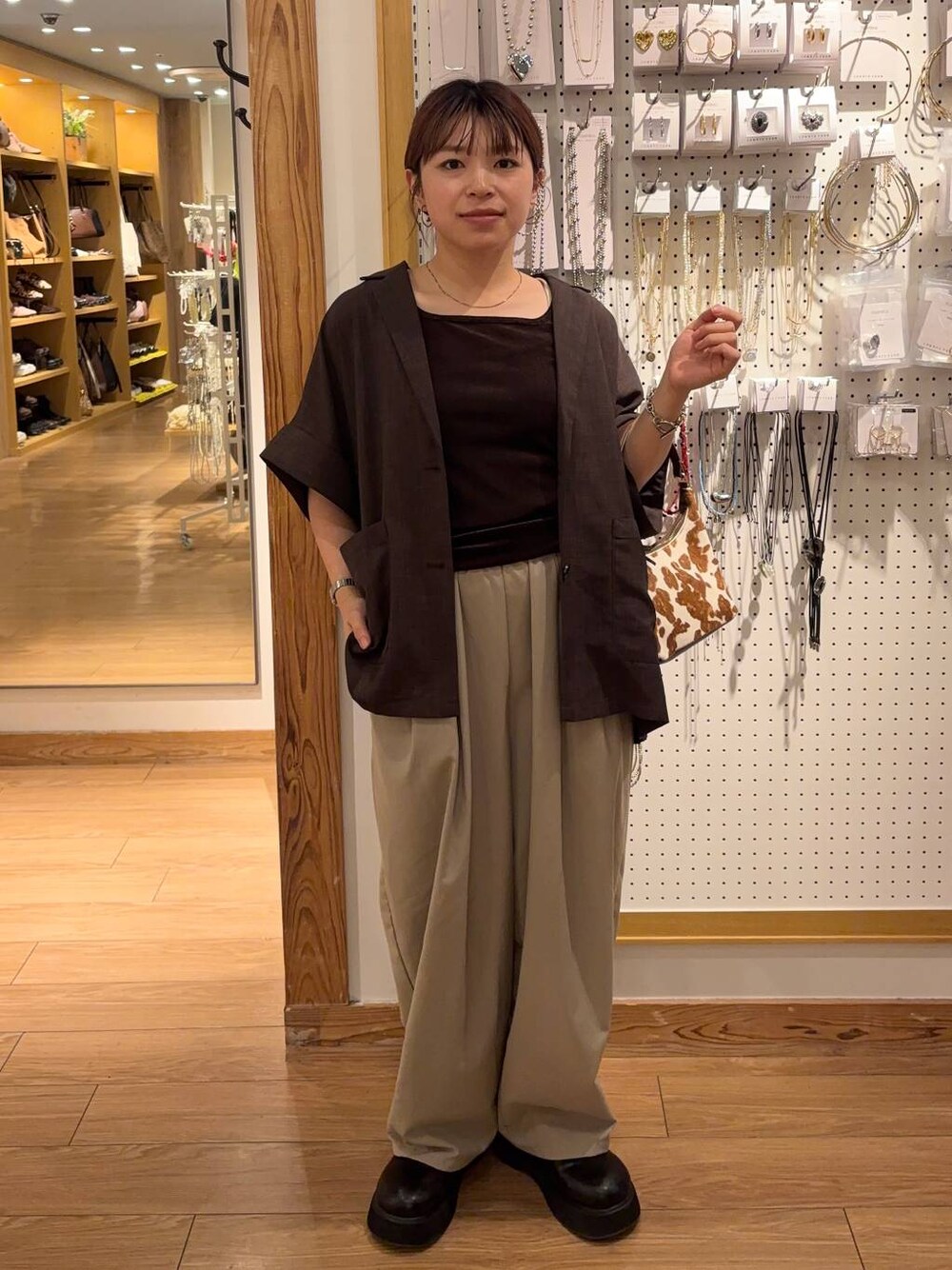 nanamoue(LOWRYS FARM エスパル福島)|LOWRYS FARMのその他パンツを使ったコーディネート - WEAR