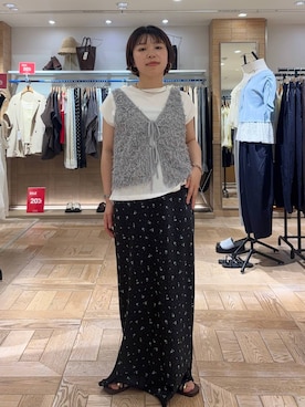 「LOWRYS FARM（ローリーズファーム）の【接触冷感】ベーシックノースリーブ　1043004（Tシャツ/カットソー、ホワイト系）」を使った、nanamoueさん（レディース）の夏コーディネート