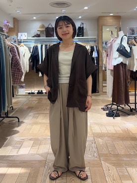 「LOWRYS FARM（ローリーズファーム）のスタイルＵＰクロスカップキャミ　100757（Tシャツ/カットソー、ホワイト系）」を使った、nanamoueさん（レディース）の夏コーディネート