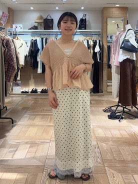 「LOWRYS FARM（ローリーズファーム）のスタイルＵＰクロスカップキャミ　100757（Tシャツ/カットソー、ホワイト系）」を使った、nanamoueさん（レディース）の夏コーディネート