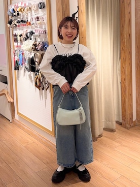 「LOWRYS FARM（ローリーズファーム）のＣＯＮＥ／アシメタイトスカート　252608（スカート）」を使った、nanamoueさん（レディース・154cm）の春コーディネート
