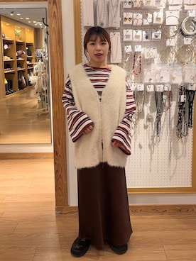 「LOWRYS FARM（ローリーズファーム）のアイテム（ベスト）」を使った、nanamoueさん（レディース・154cm）の秋コーディネート