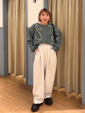 「新作」｜「アイテム（スウェットパンツ）」を使った、nanamoueさん（レディース・154cm）の冬コーディネート