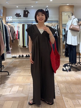 「LOWRYS FARM（ローリーズファーム）のスタイルＵＰクロスカップキャミ　100757（Tシャツ/カットソー、ホワイト系）」を使った、nanamoueさん（レディース）の夏コーディネート